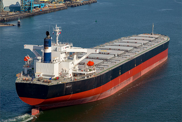 Bulk grain cargo ship: export grain markets